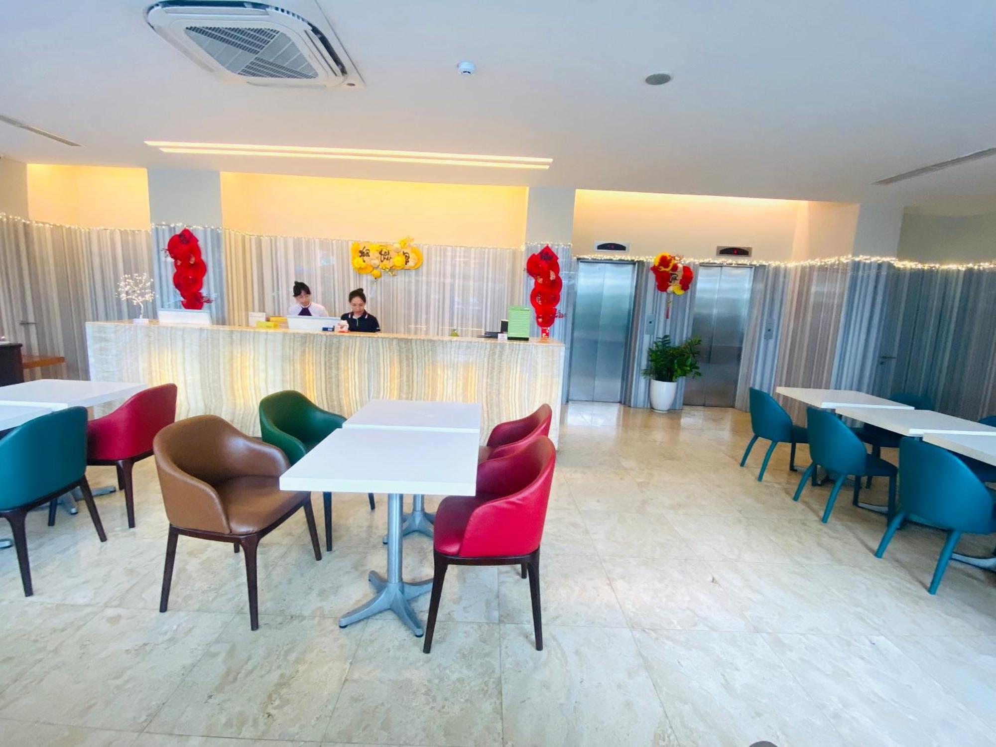 Liberty Hotel Saigon Greenview Ciudad Ho Chi Minh  Exterior foto