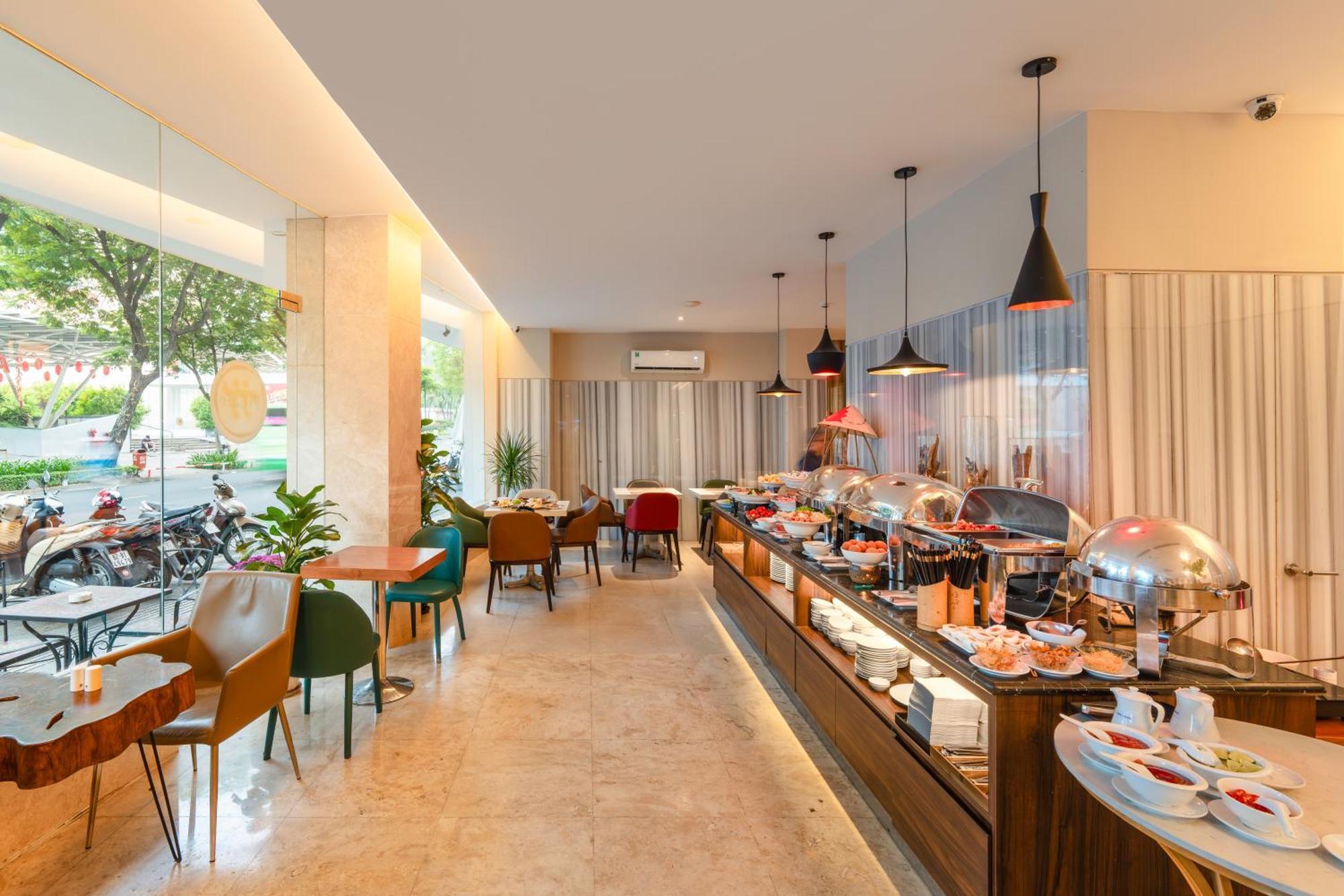 Liberty Hotel Saigon Greenview Ciudad Ho Chi Minh  Exterior foto